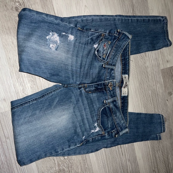 Hollister Jeans Size 5👖 - Picture 5 of 10